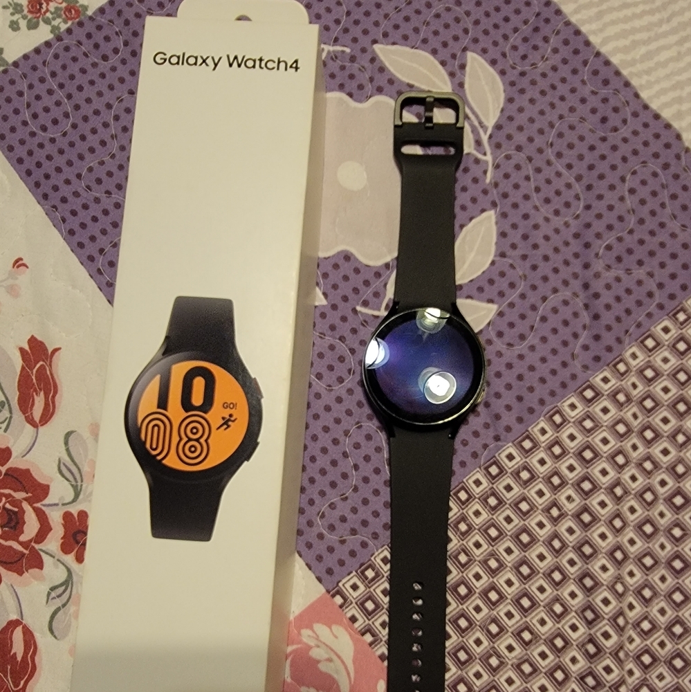 Samsung Galaxy Watch 4